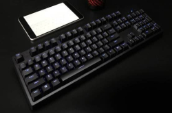 精工细作雷柏V708多模式背光游戏机械键盘图赏