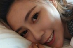 红米Note5样张出炉逆光美女十分养眼