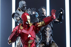 Ironman Sneaky Mark XV“电影概念版”衬晒圣诞气氛！