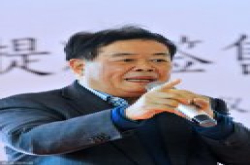 曹德旺评特朗普减税：他会成为最有作为的总统