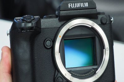 【新机新镜价钱曝光】富士 GFX 50S 五万左右有交易！