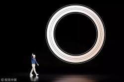 iPhoneXSMax上手实测 拍出的原片就像被修图师PS过