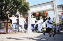 全球最奇葩的巨型人体建筑 心肝脾肺肾俱全 想进去太难了……