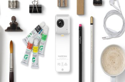 抵玩360度全景相机：Insta360Nano