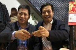 雷军余承东把酒言欢大佬们吃什么菜？