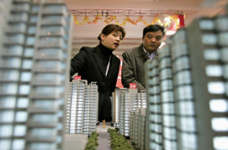 厦门房价挤泡沫 跌价从次品开始……