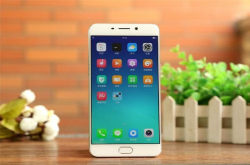 3299元 OPPOR15梦镜版评测：那一抹摄人心魄的红