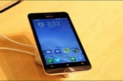 华硕zenfone5  拍照功能强悍