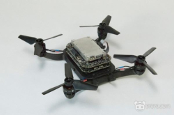 无人机试飞容易撞树？麻省理工学院用VR做了一个虚拟训练场