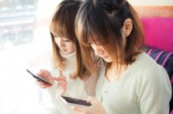 年底换机必看高性价比热门手机选购指南