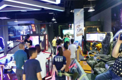 开一个大型的VR体验馆加盟店价格多少钱