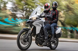 转趋温和的的意大利烈焰 Ducati将搭载ACC跟车系统