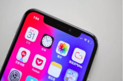 iPhone12概念图曝光 刘海屏终于被舍弃了？网友：真香