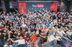 YouTube内容精致化原因：电视节目引入、YouTuber快速成熟