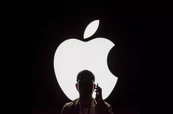 苹果曝新漏洞 黑客可利用iTunesWiFi同步功能接管你的iPhone|灵感早读