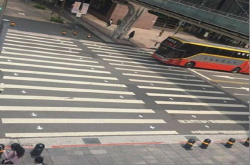 北市马路多了这些标字，提高用路人的安全及效率