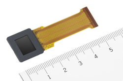 Sony推出240fps的0.5吋OLED显示器，锁定VR与电子观景窗