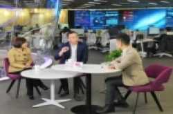 手机厂商血战“滑屏”,为何在荣耀看来只是“小技术”?