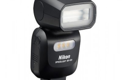 简易补光NikonSB-500AF闪灯、连拍片都应付自如
