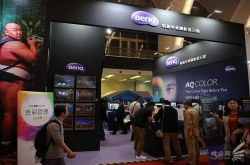 P&E2018：为后期而生明基专业摄影显示器