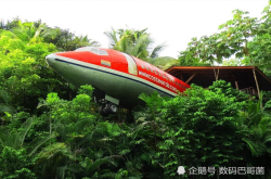 住在波音727飞机里是什么感觉？房间15米高装修复古一晚1743元