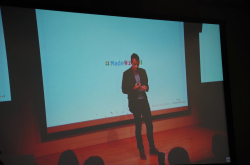 GoogleMadewithAI主题演讲，以AI为世界提供更便利且无远弗届的生活