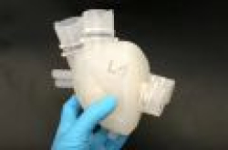 世界首个3D打印软体人工心脏亮相 只能跳半小时