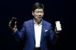 华为余承东：几年内拍照上能超过我们的只有我们自己