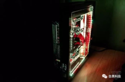 这个夸张的游戏PC是一个工程奇迹