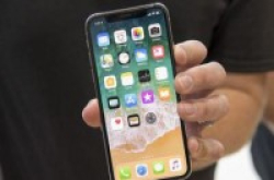 数百名Apple工程师前往洛杉矶为未来产品找屏幕