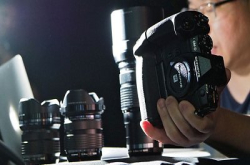 专业摄影师实测OlympusOM-DE-M1MarkII，轻巧机动，性能可比单反