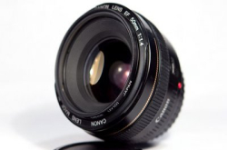 CanonEF50mmf/1.4USM后继传快进入生产、改用环型USM