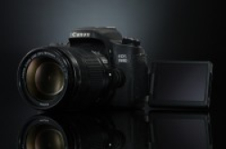 Canon发布入门单反新品750D/760D及无反EOSM3