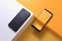 荣耀V104GB+64GB直降300元：2399元