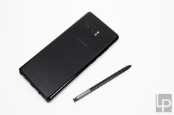 SamsungGalaxyNote8纯黑旗舰“晶墨黑”款式开箱