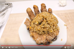 不用吓到也可以吃手手的料理-鸡肉手手炒饭