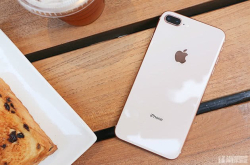 苹果将颜色玩出新花样 新iPhone将有5种配色