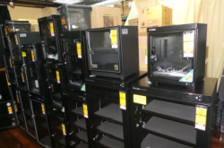 【场报】防潮柜展销有得拣有优惠