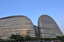 荣耀10真机拍照测试 弱光环境中出人意料 与P20PRO比差距有点大