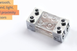 当Lego遇上Brixo用手机控制你的Lego吧！