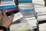 机场扣留充电宝现身菜市场？重庆机场回应