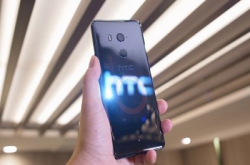 【若隐若现有惊喜】HTCU11+新功能上手试玩！