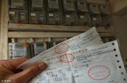 电表员老叔提醒我：家中2个电器拔掉 不用偷电 照样过半省电费