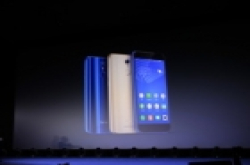 给手机装上独显 ivvi裸眼3D手机K5发布