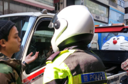 叮当车出巡惹拖车惊云！？