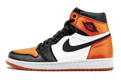 缎面黑扣碎AirJordan1发售时间曝光？ 这次你可能没机会上脚了？