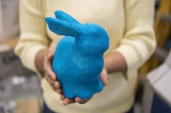 利用计算机软件编织毛衣 3D打印定制个性化衣服