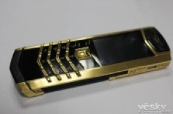 做手机还是少点噱头奢侈手机品牌Vertu破产