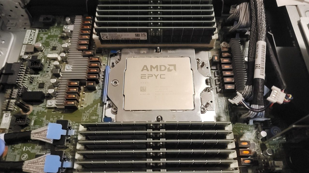 OpenAI自研芯片不用英伟达Vera 改配AMD