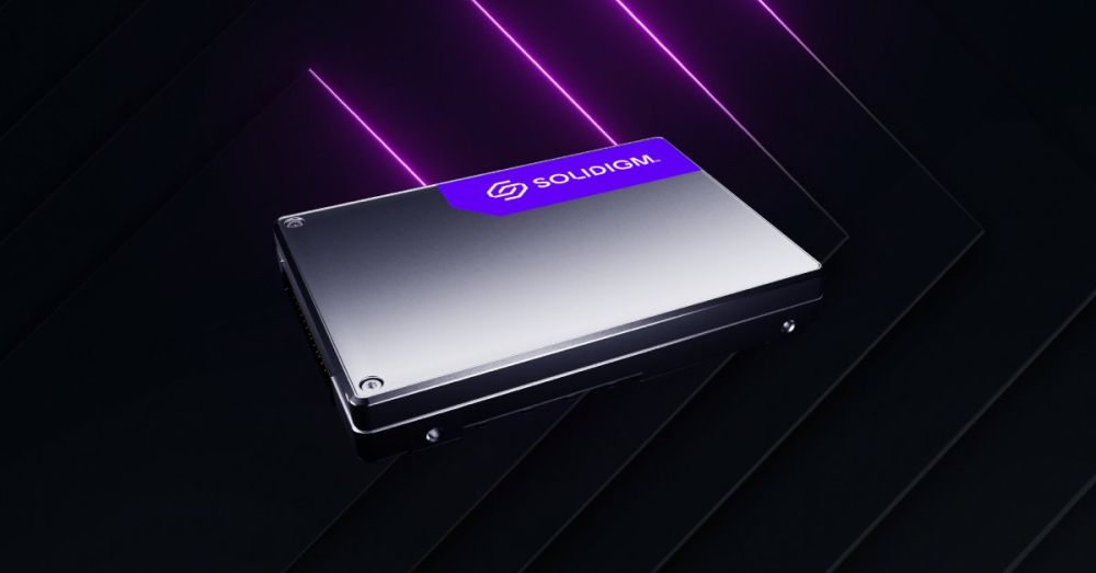 solidigm_ssd.jpg Solidigm企业级固态硬盘产品图